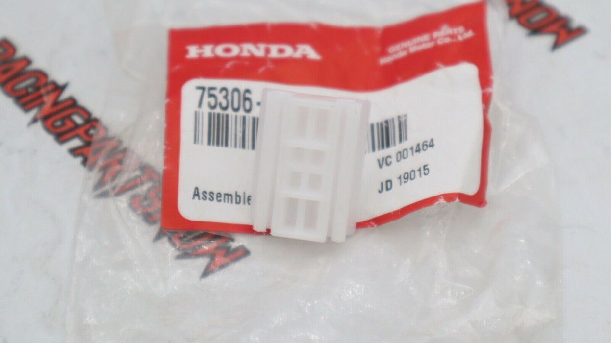 OEM Honda Accord 03-07 Exterior Door Mould Moulding Bump Strip Side Trim Clip