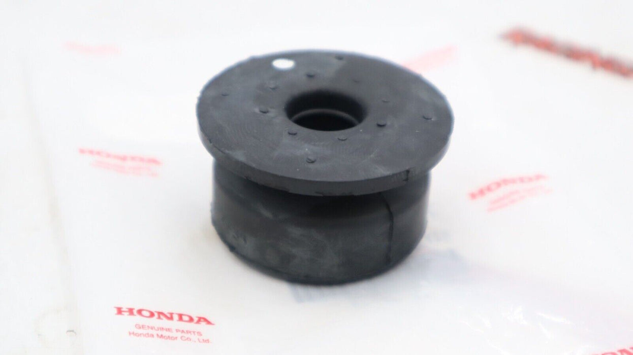 GENUINE OEM HONDA ACURA CIVIC BOTTOM RADIATOR LOWER MOUNT RUBBER CUSHION BUSHING