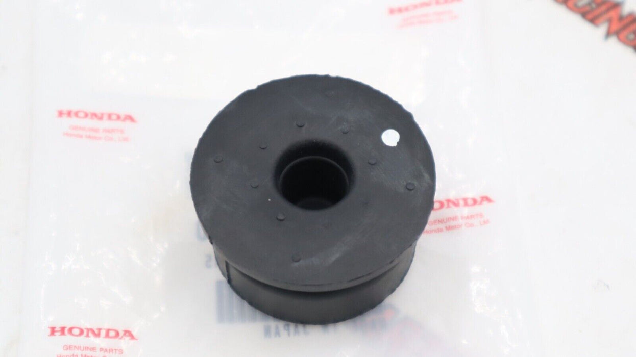 GENUINE OEM HONDA ACURA CIVIC BOTTOM RADIATOR LOWER MOUNT RUBBER CUSHION BUSHING