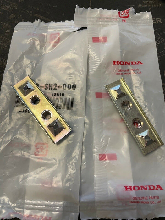 71113-SH2-000 X2 OEM Honda Front License Plate Nut Bumper Mount Integra Civic