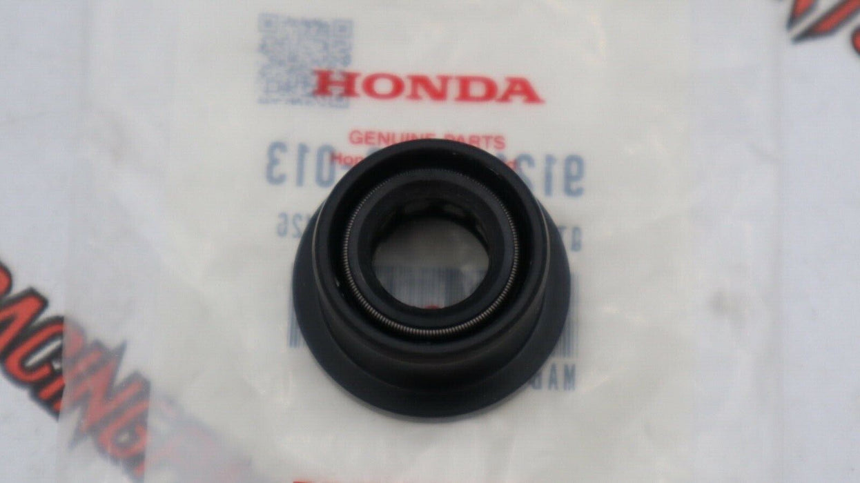 OEM HONDA B-SERIES 5SPD TRANS SHIFT SELECT ROD SEAL S80 YS1