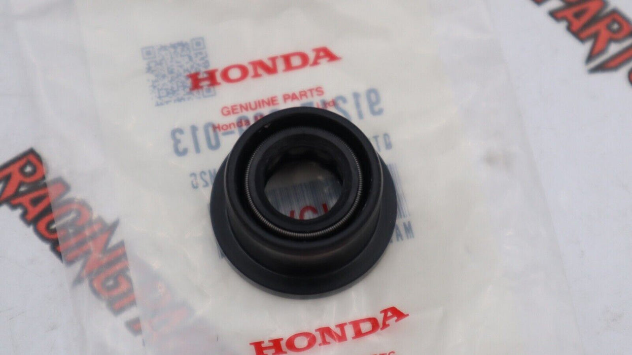 OEM HONDA B-SERIES 5SPD TRANS SHIFT SELECT ROD SEAL S80 YS1